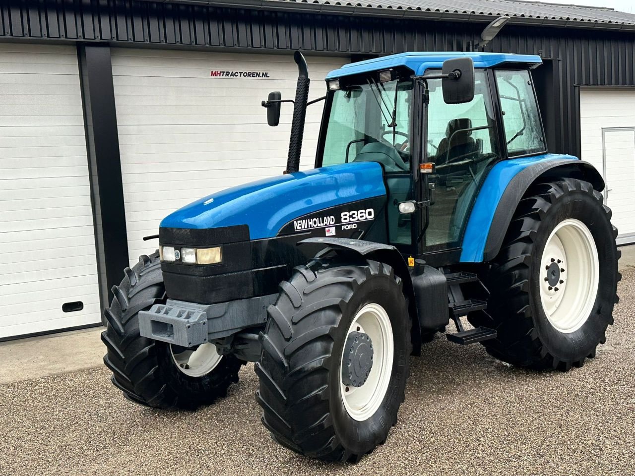 Traktor del tipo New Holland 8360, Gebrauchtmaschine In Linde (dr) (Immagine 2)