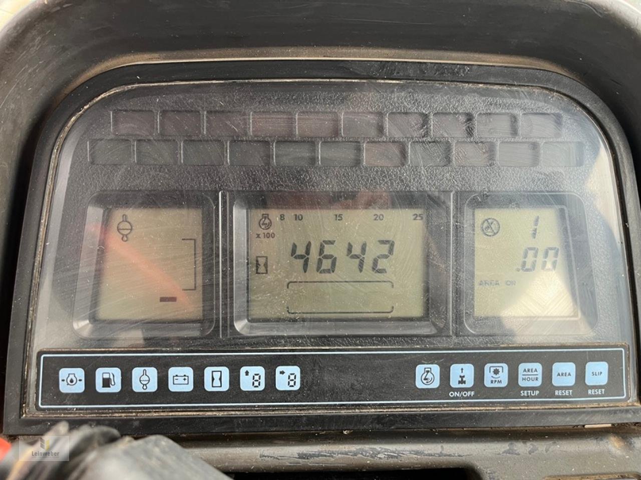 Traktor of the type New Holland 8360, Gebrauchtmaschine in Neuhof - Dorfborn (Picture 7)