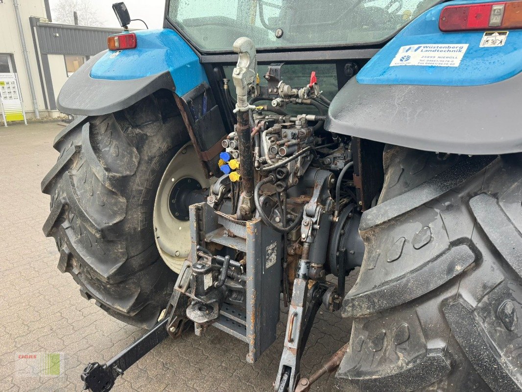 Traktor des Typs New Holland 8360, Gebrauchtmaschine in Risum-Lindholm (Bild 4)