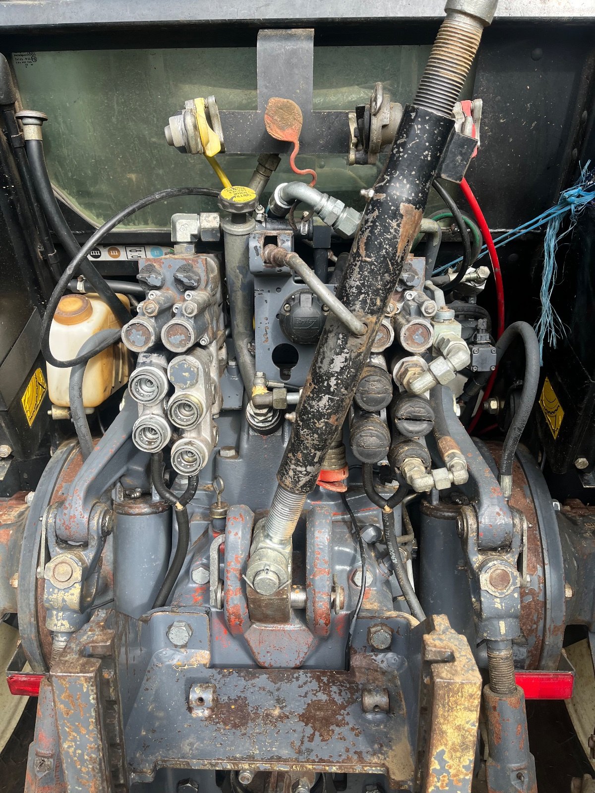 Traktor tip New Holland 8560, Gebrauchtmaschine in Konradsreuth (Poză 8)