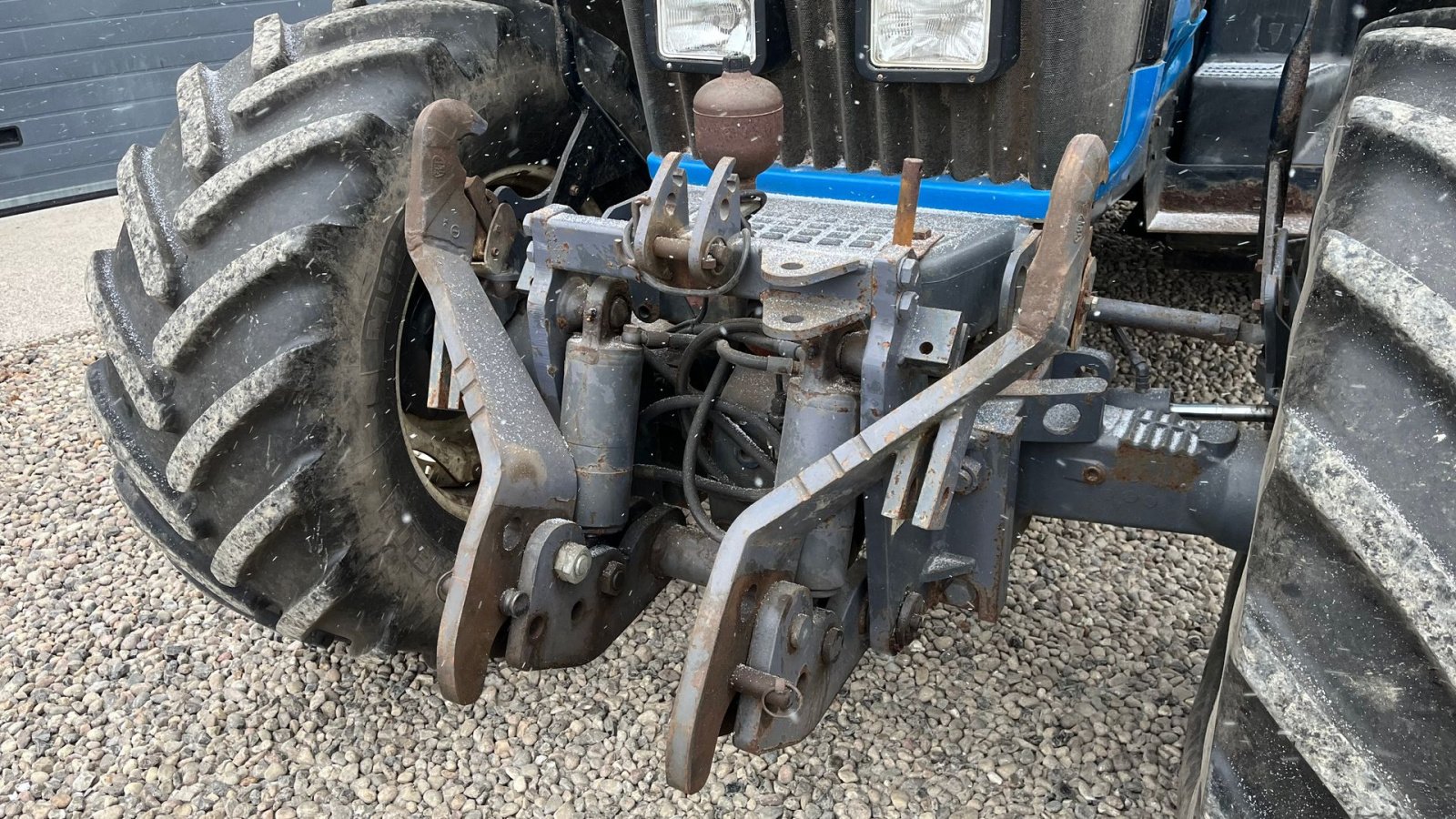 Traktor of the type New Holland 8670 SuperSteer og frontlift, Gebrauchtmaschine in Lintrup (Picture 4)