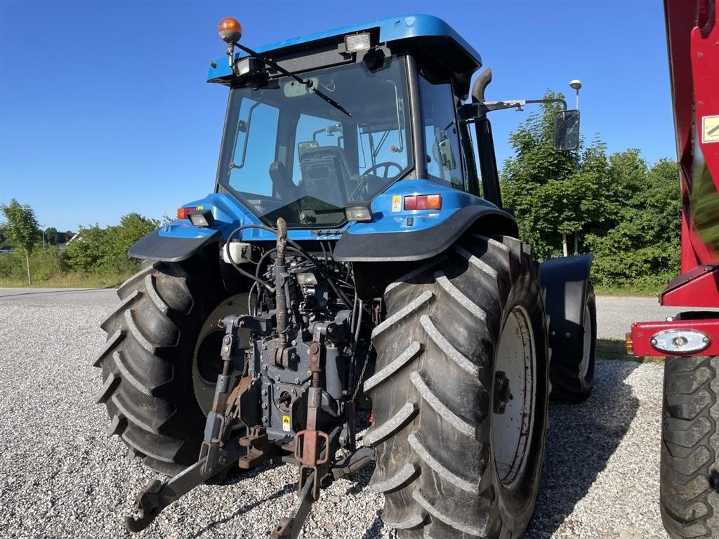 Traktor typu New Holland 8670 SuperSteer og frontlift, Gebrauchtmaschine v Hadsten (Obrázok 4)