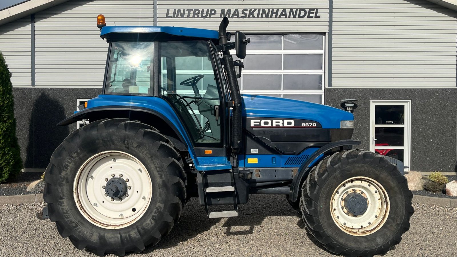 Traktor от тип New Holland 8670 Supersteer Samme ejer siden 2012, evt. med tvillinghjul, Gebrauchtmaschine в Lintrup (Снимка 8)