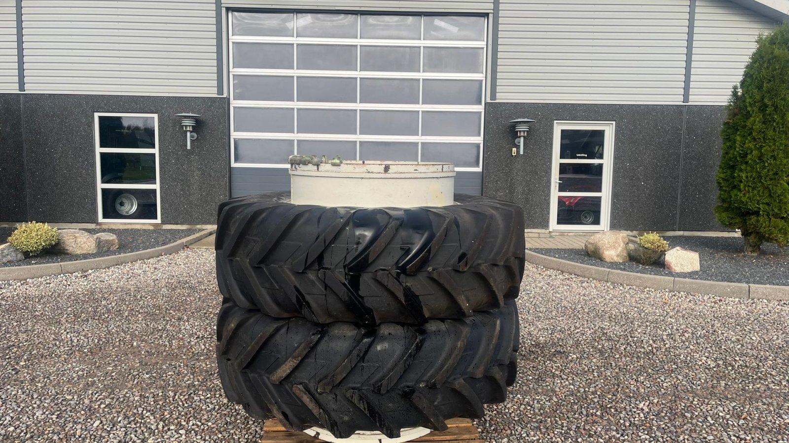 Traktor za tip New Holland 8670 Supersteer Samme ejer siden 2012, evt. med tvillinghjul, Gebrauchtmaschine u Lintrup (Slika 21)