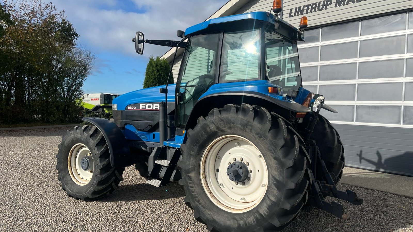 Traktor za tip New Holland 8670 Supersteer Samme ejer siden 2012, evt. med tvillinghjul, Gebrauchtmaschine u Lintrup (Slika 3)