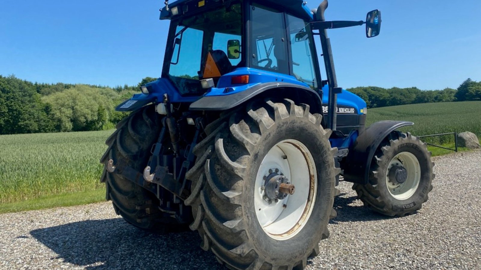Traktor of the type New Holland 8670 Supersteer, Gebrauchtmaschine in Aabenraa (Picture 4)