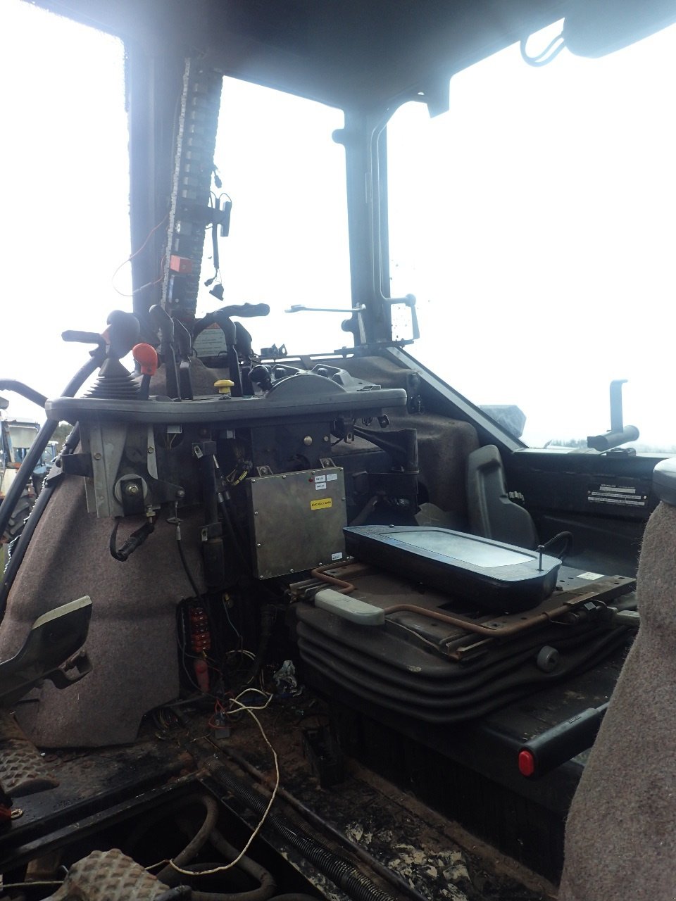 Traktor of the type New Holland 8670, Gebrauchtmaschine in Viborg (Picture 6)