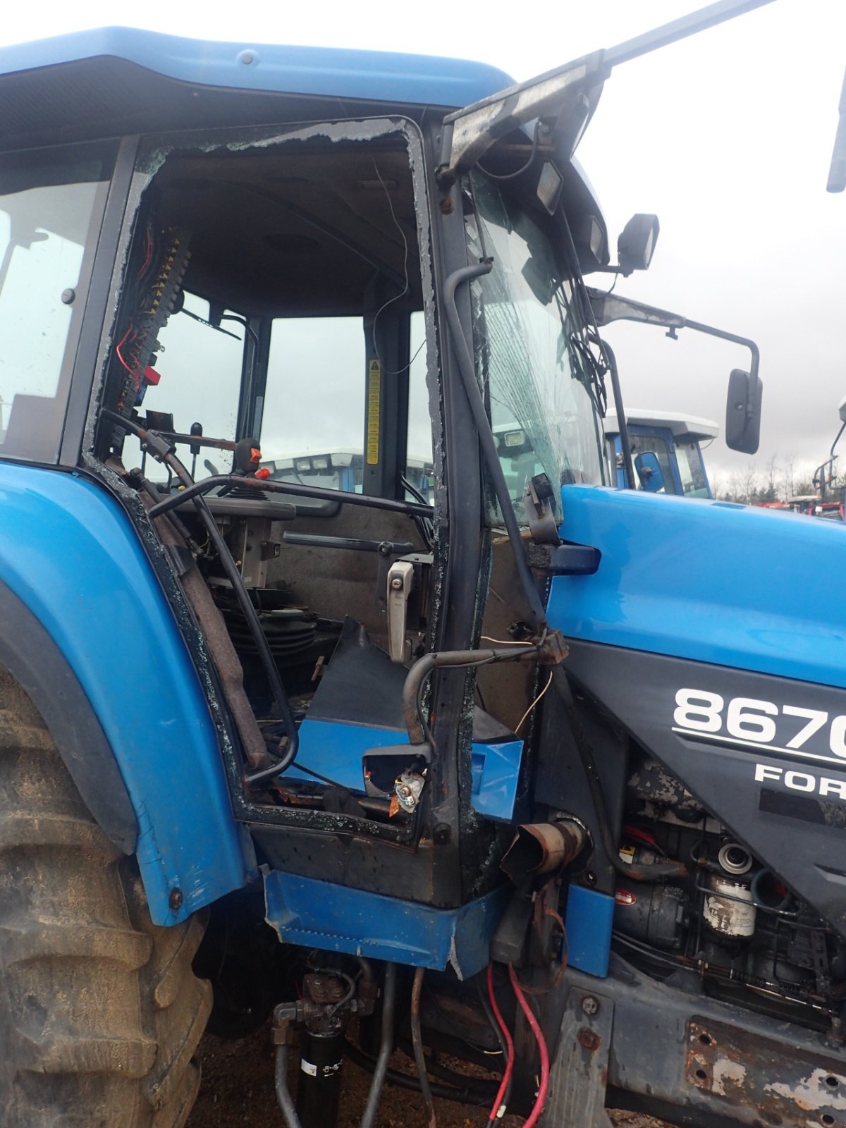 Traktor of the type New Holland 8670, Gebrauchtmaschine in Viborg (Picture 4)