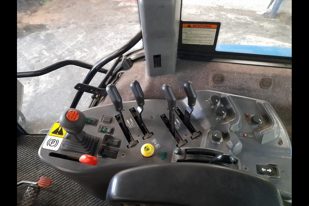 Traktor типа New Holland 8670, Gebrauchtmaschine в Viborg (Фотография 6)