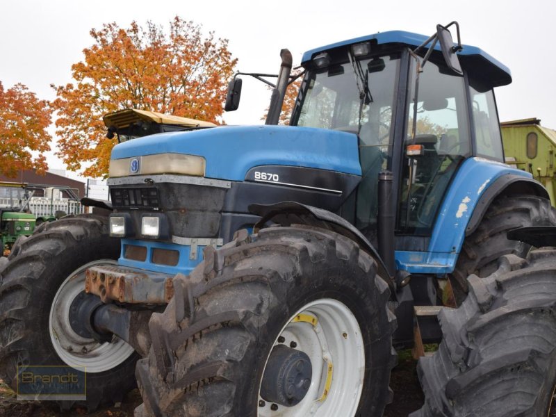 Traktor of the type New Holland 8670, Gebrauchtmaschine in Oyten (Picture 1)