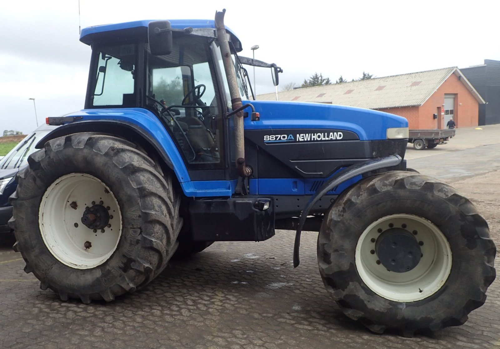 Traktor des Typs New Holland 8870 A, Gebrauchtmaschine in Viborg (Bild 2)