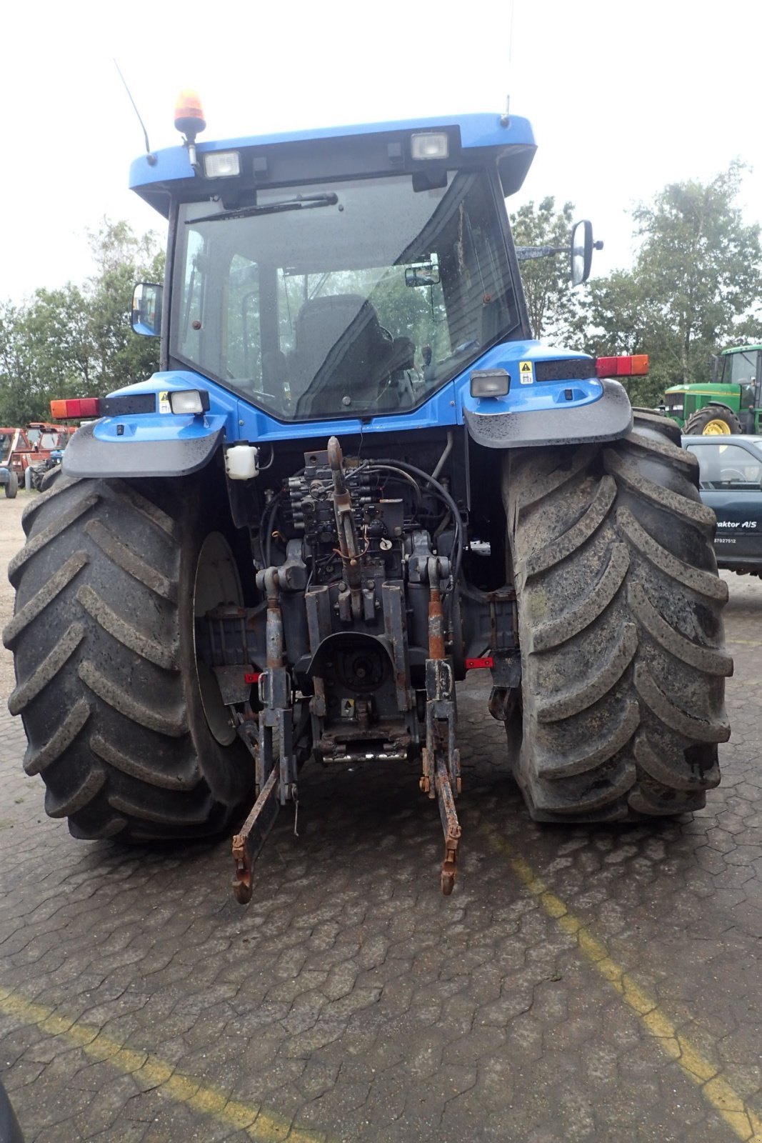 Traktor del tipo New Holland 8870 A, Gebrauchtmaschine en Viborg (Imagen 4)