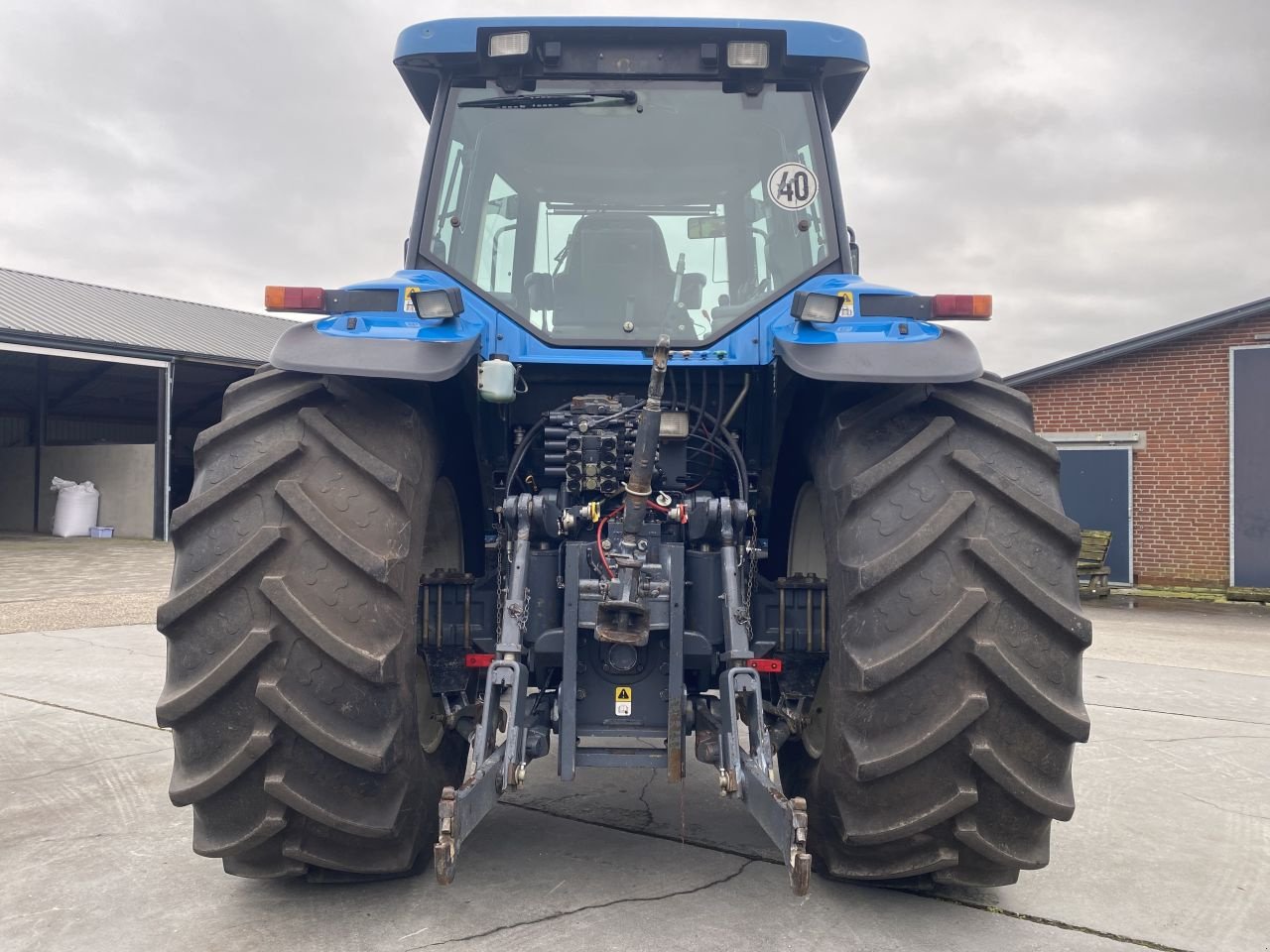 Traktor от тип New Holland 8870, Gebrauchtmaschine в De Mortel (Снимка 4)