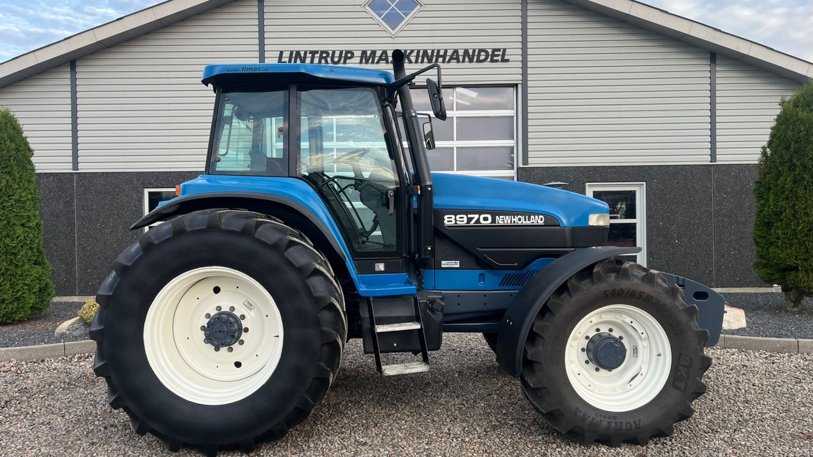 Traktor от тип New Holland 8970 Velholdt super stærk traktor, Gebrauchtmaschine в Lintrup (Снимка 3)