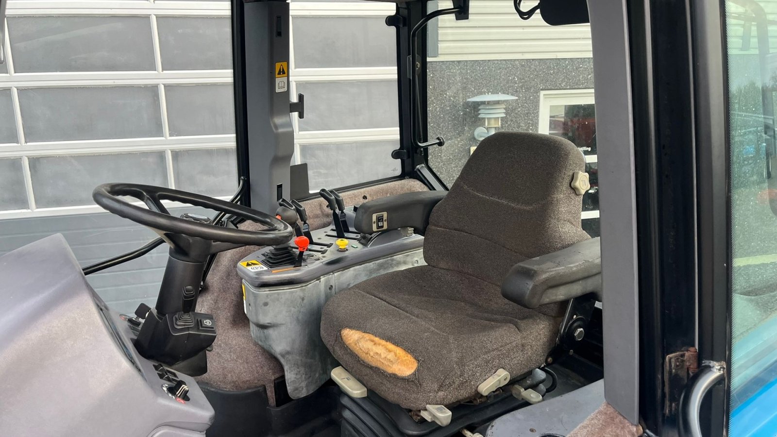 Traktor от тип New Holland 8970 Velholdt super stærk traktor, Gebrauchtmaschine в Lintrup (Снимка 4)