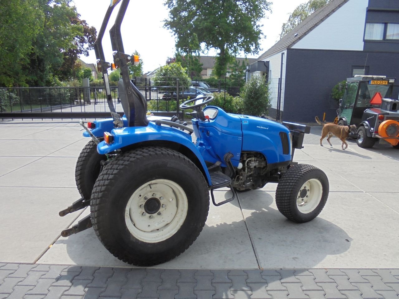 Traktor des Typs New Holland boomer 2030 supersteer, Gebrauchtmaschine in Hedel (Bild 6)