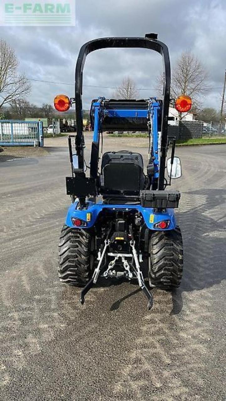 Traktor des Typs New Holland boomer 25 compact mit frontlader, Gebrauchtmaschine in ANRODE / OT LENGEFELD (Bild 7)