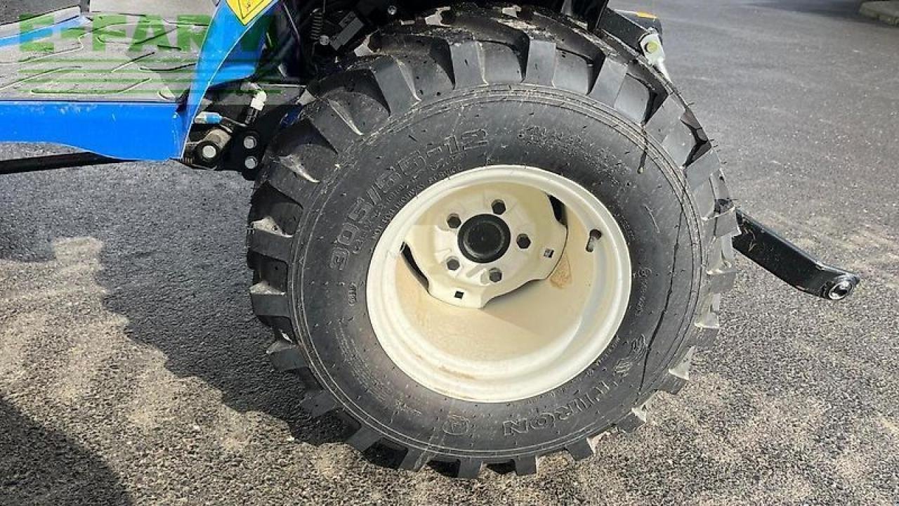 Traktor des Typs New Holland boomer 25 compact mit frontlader, Gebrauchtmaschine in ANRODE / OT LENGEFELD (Bild 10)