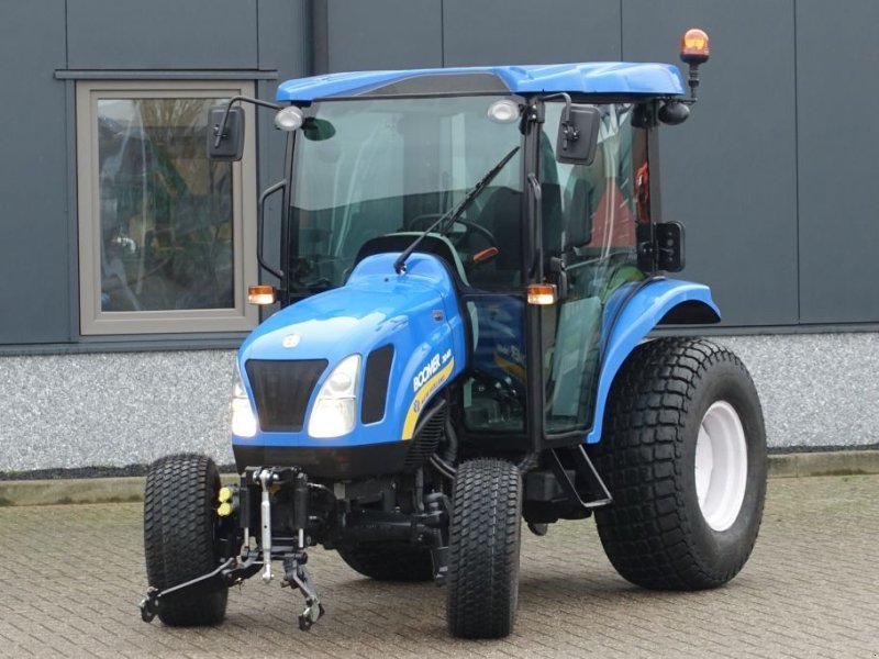 Traktor a típus New Holland Boomer 3040 4wd CVT / 5576 Draaiuren / Full Options, Gebrauchtmaschine ekkor: Swifterband (Kép 1)