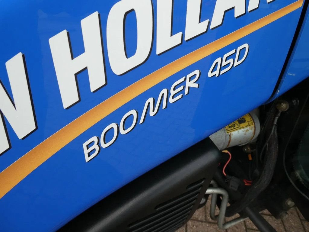 Traktor des Typs New Holland Boomer 45D 4wd CVT / 02211 Draaiuren / Zeer lage urenstand, Gebrauchtmaschine in Swifterband (Bild 9)