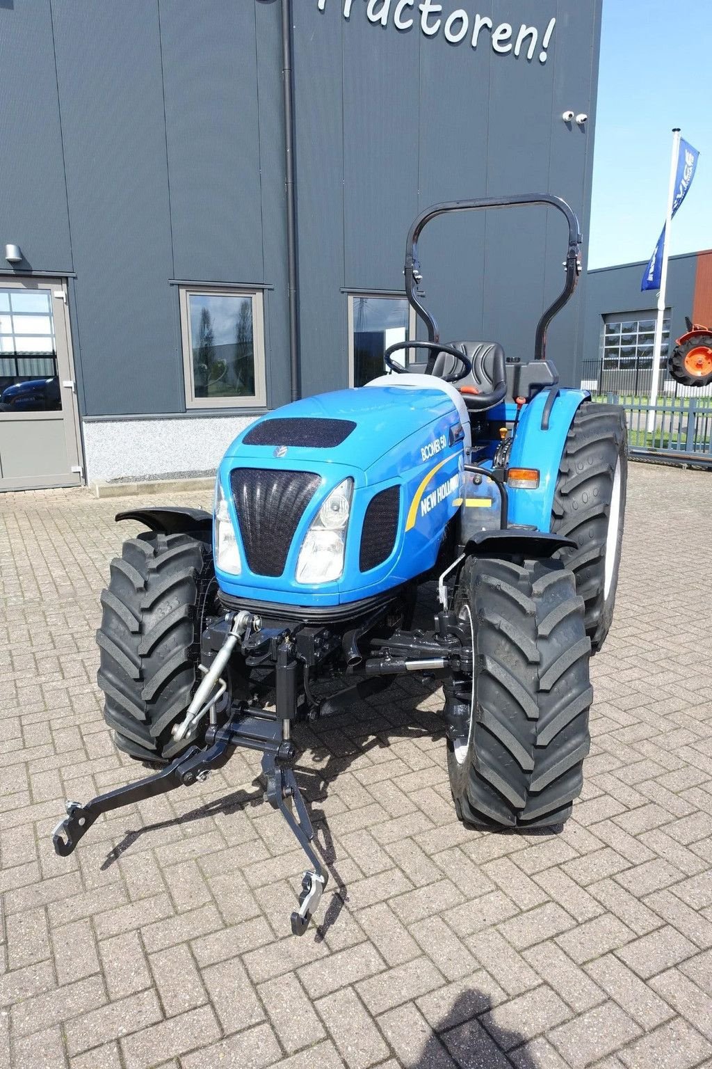 Traktor of the type New Holland Boomer 50 4wd / 00881 Draaiuren / Full Options, Gebrauchtmaschine in Swifterband (Picture 4)