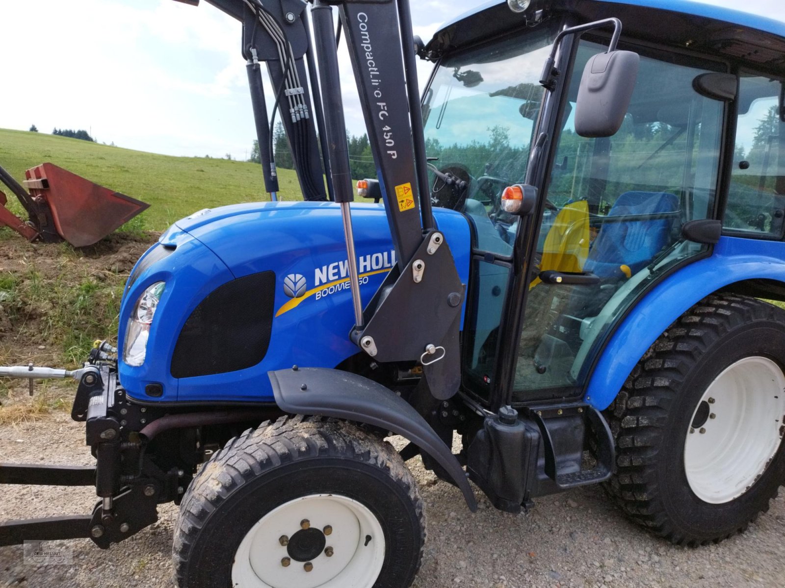 Traktor des Typs New Holland Boomer 50 HST, Gebrauchtmaschine in Altusried (Bild 2)