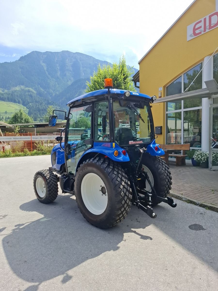 Traktor des Typs New Holland Boomer 50, Gebrauchtmaschine in Burgkirchen (Bild 3)