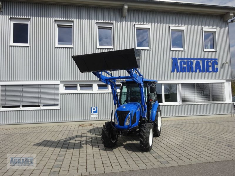 Traktor des Typs New Holland Boomer 50, Neumaschine in Salching bei Straubing (Bild 1)