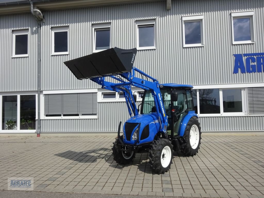 Traktor от тип New Holland Boomer 50, Neumaschine в Salching bei Straubing (Снимка 2)