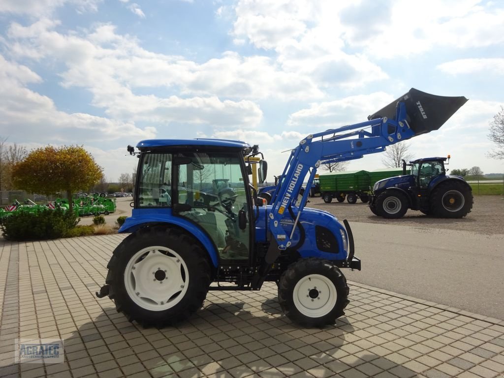 Traktor от тип New Holland Boomer 50, Neumaschine в Salching bei Straubing (Снимка 4)