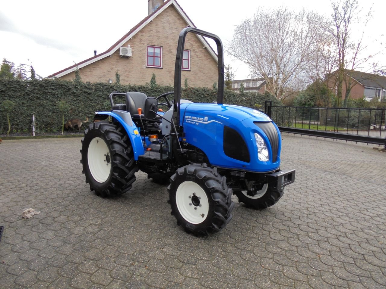 Traktor типа New Holland boomer 55, Neumaschine в Hedel (Фотография 10)