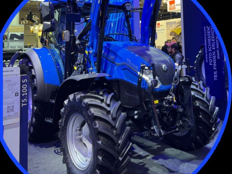 Traktor des Typs New Holland EINFÜHRUNGSAKTION Neue Modellbaureihe T 5 S, Neumaschine in Burgkirchen (Bild 1)