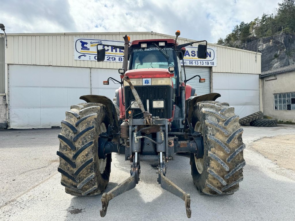 Traktor des Typs New Holland G 190, Gebrauchtmaschine in Lérouville (Bild 2)