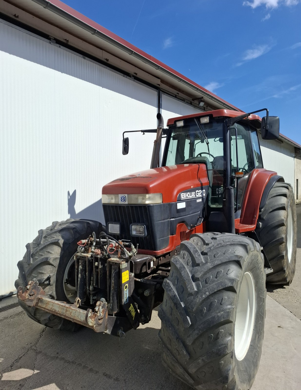Traktor des Typs New Holland G 210, Gebrauchtmaschine in Hausleiten (Bild 1)