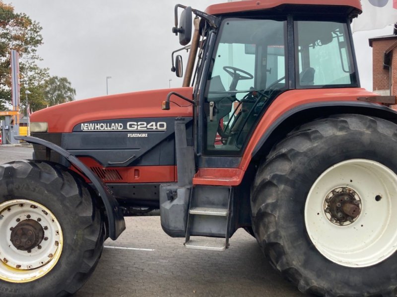 Traktor of the type New Holland G 240 SS, Gebrauchtmaschine in Aulum (Picture 1)