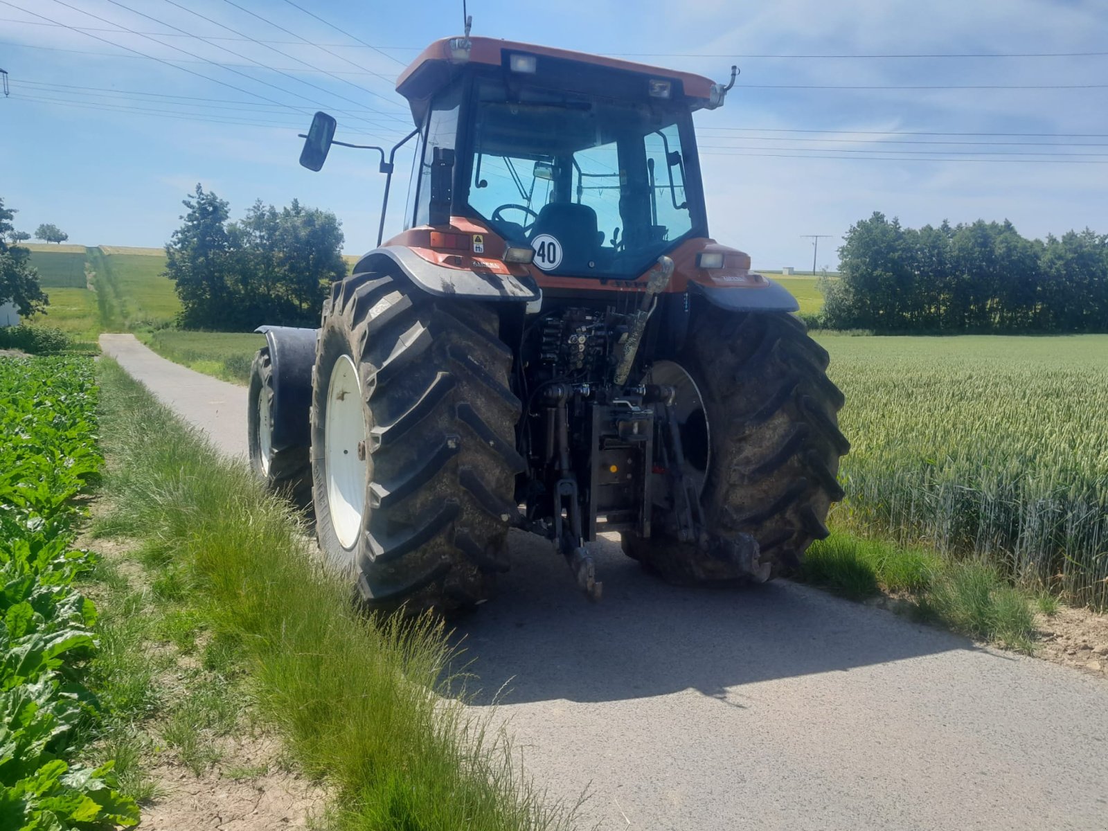Traktor типа New Holland G210, Gebrauchtmaschine в Creglingen (Фотография 4)