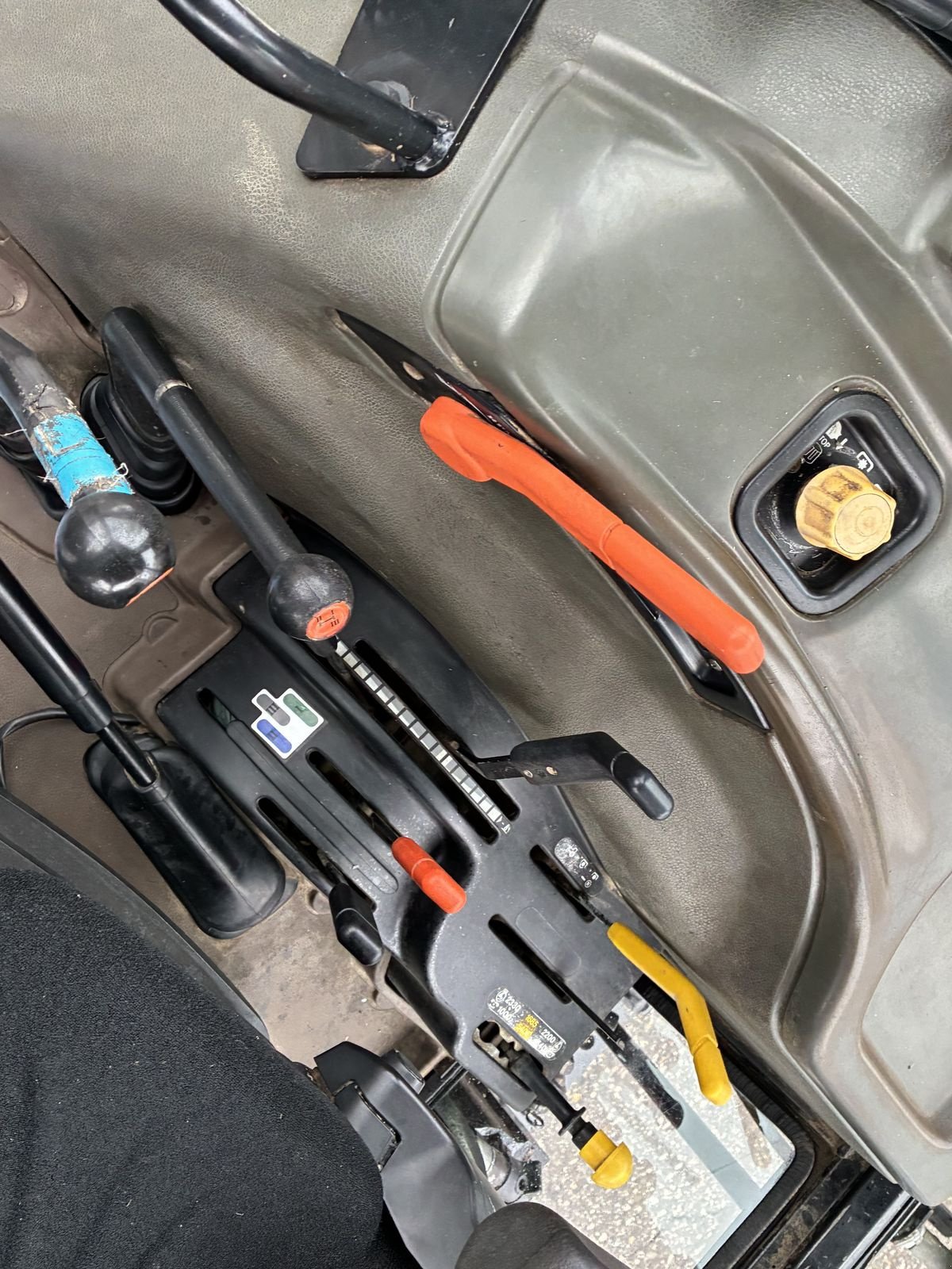 Traktor typu New Holland L 65 De Luxe, Gebrauchtmaschine v Villach (Obrázek 8)