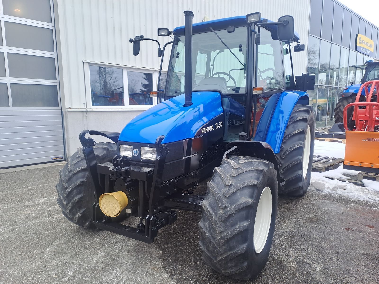 Traktor типа New Holland L 85 DT / 6635 De Luxe, Gebrauchtmaschine в Burgkirchen (Фотография 1)