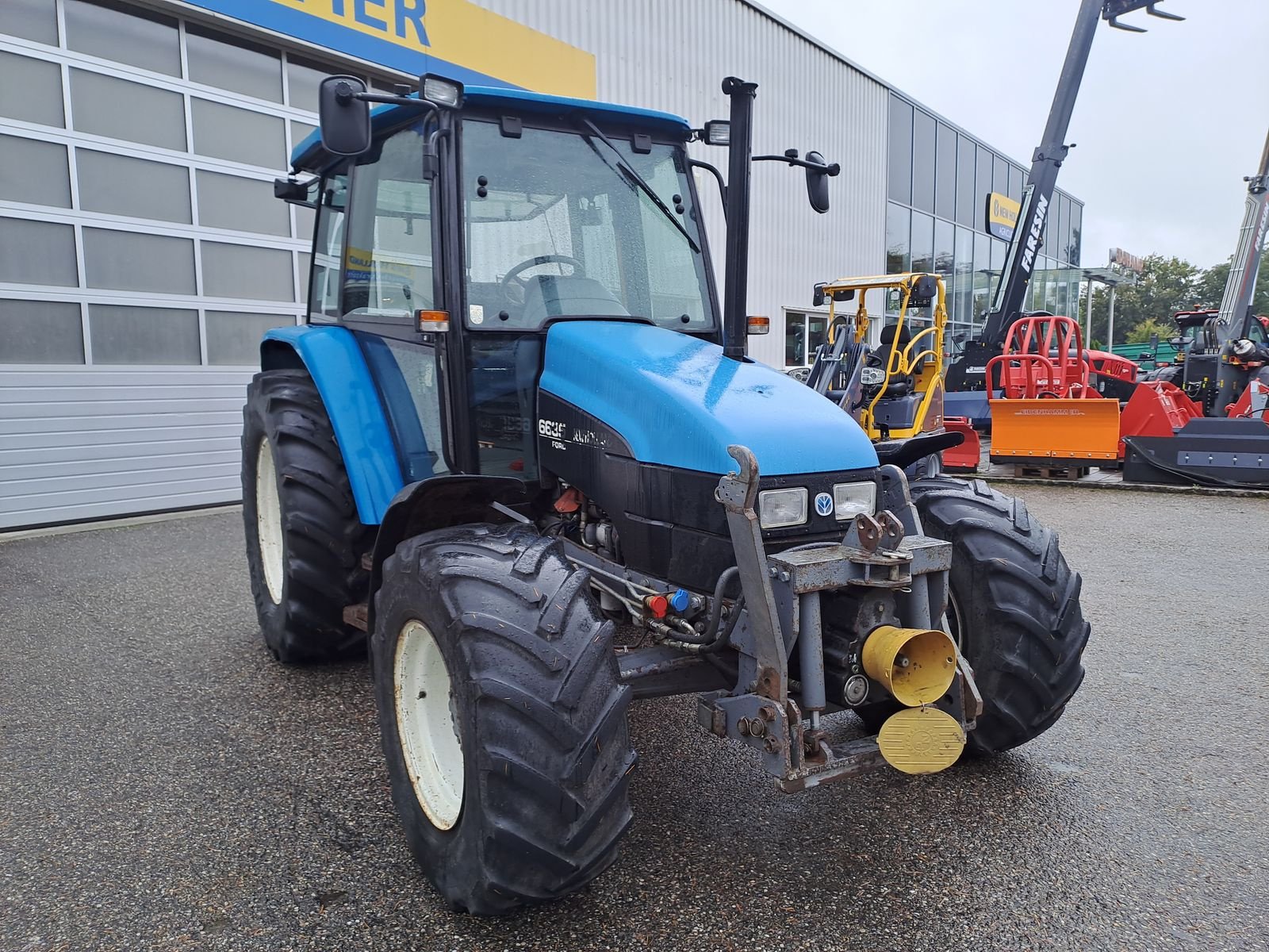 Traktor типа New Holland L 85 DT / 6635 De Luxe, Gebrauchtmaschine в Burgkirchen (Фотография 3)