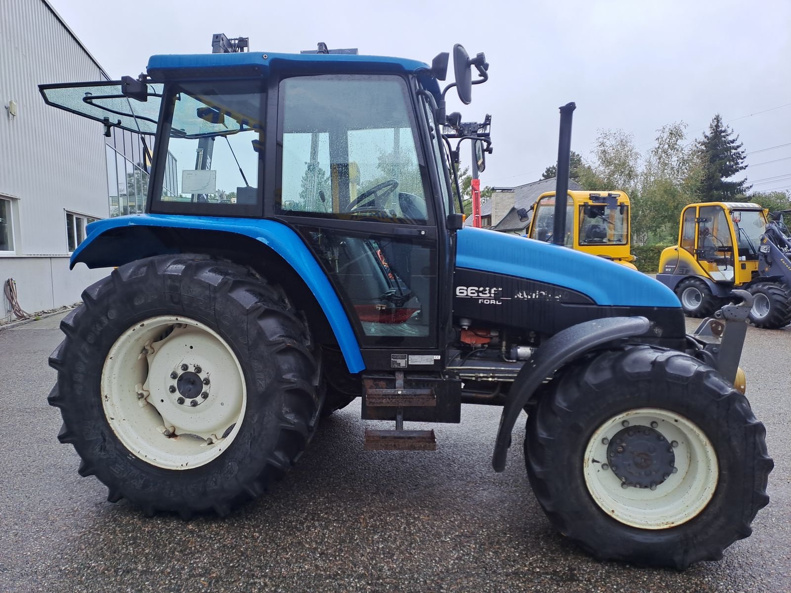Traktor типа New Holland L 85 DT / 6635 De Luxe, Gebrauchtmaschine в Burgkirchen (Фотография 5)