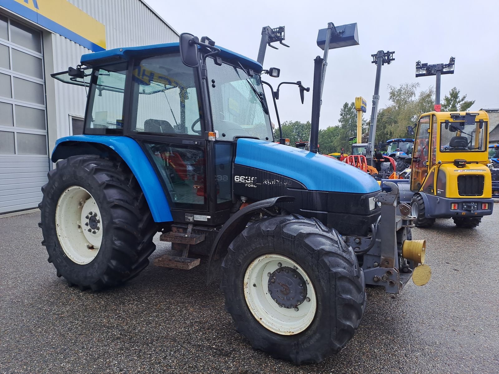 Traktor типа New Holland L 85 DT / 6635 De Luxe, Gebrauchtmaschine в Burgkirchen (Фотография 4)
