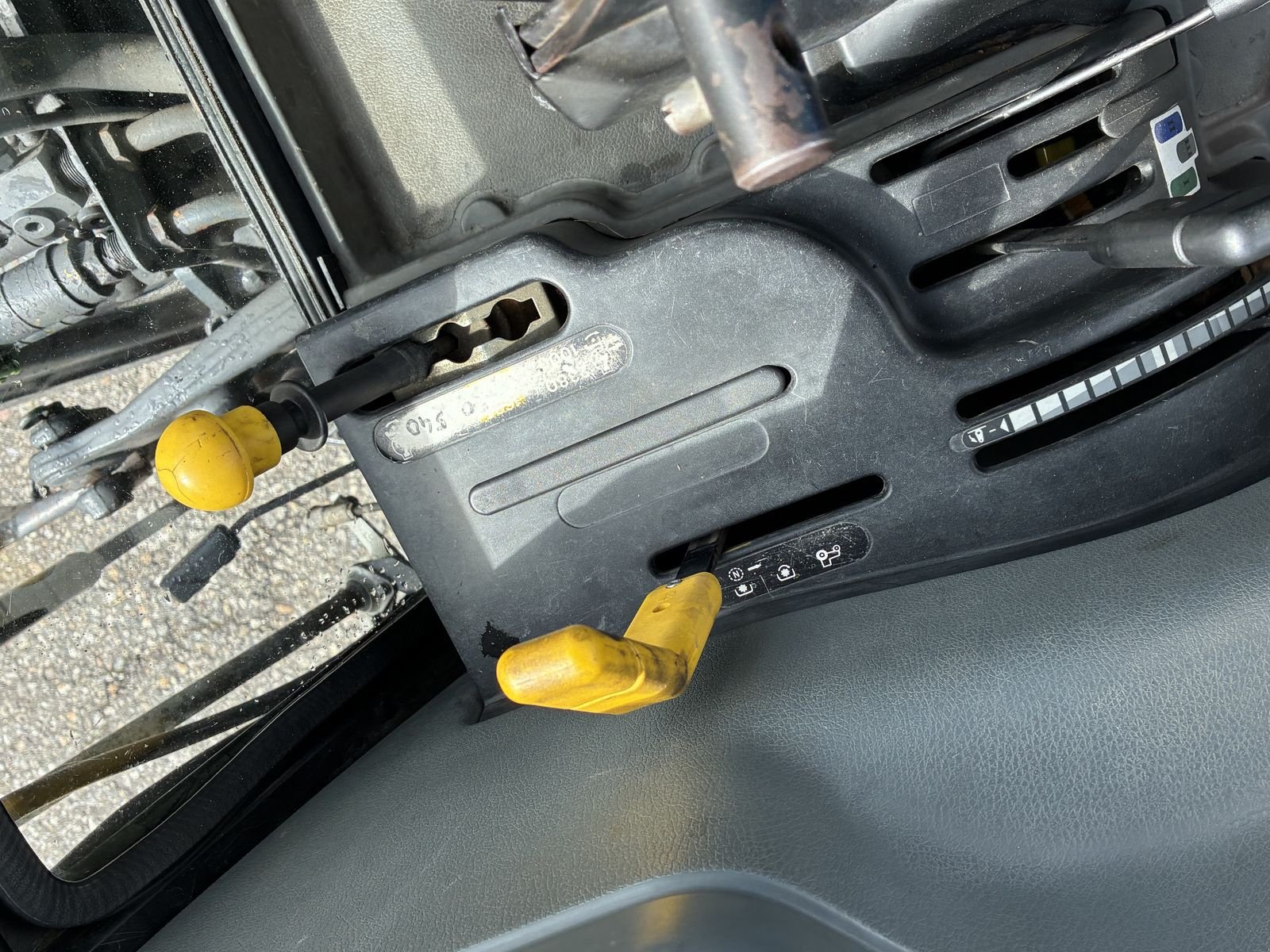 Traktor des Typs New Holland L 85 DT / 6635 De Luxe, Gebrauchtmaschine in Villach (Bild 7)