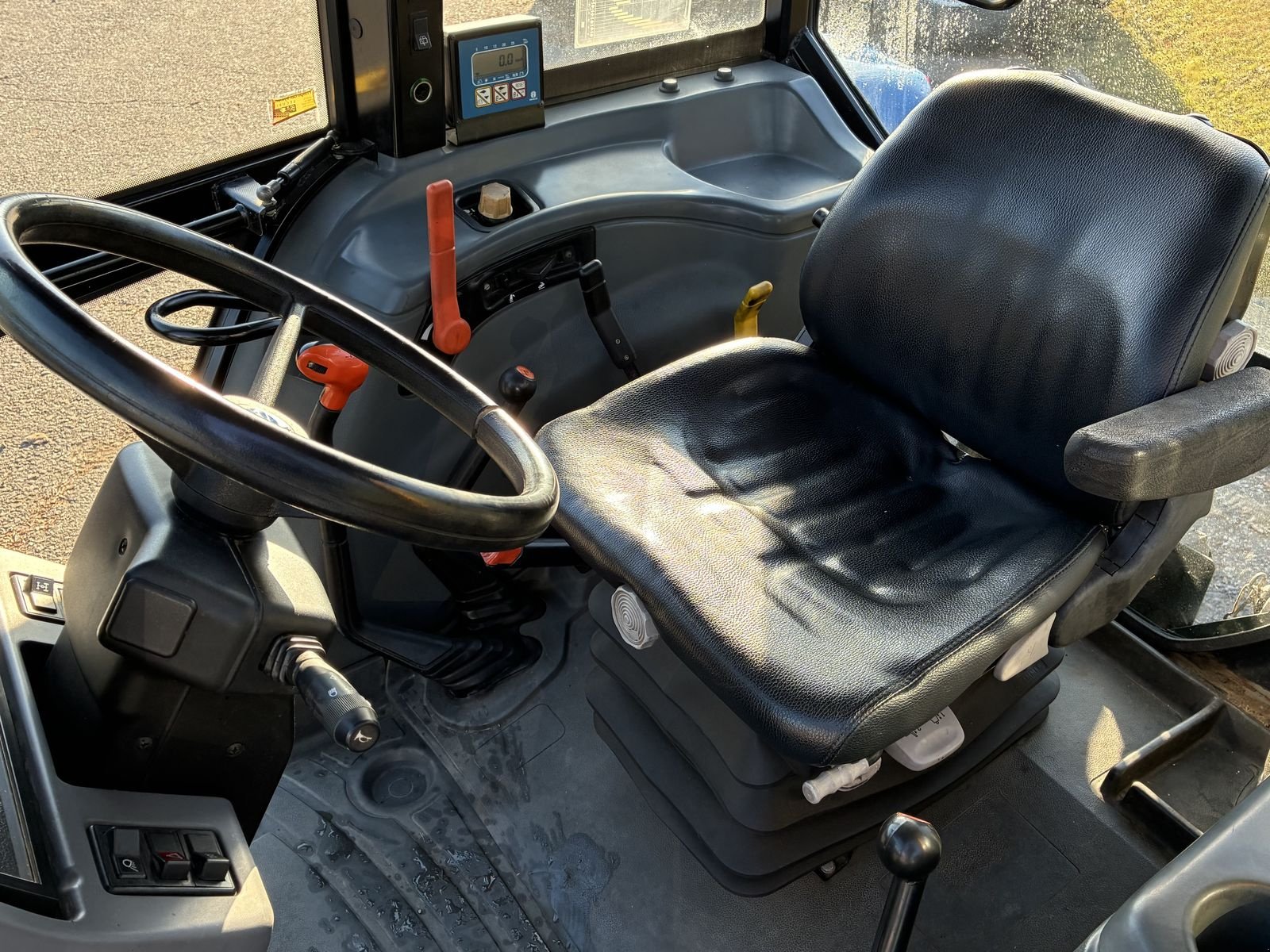 Traktor типа New Holland L 85 DT / 6635 De Luxe, Gebrauchtmaschine в Villach (Фотография 7)