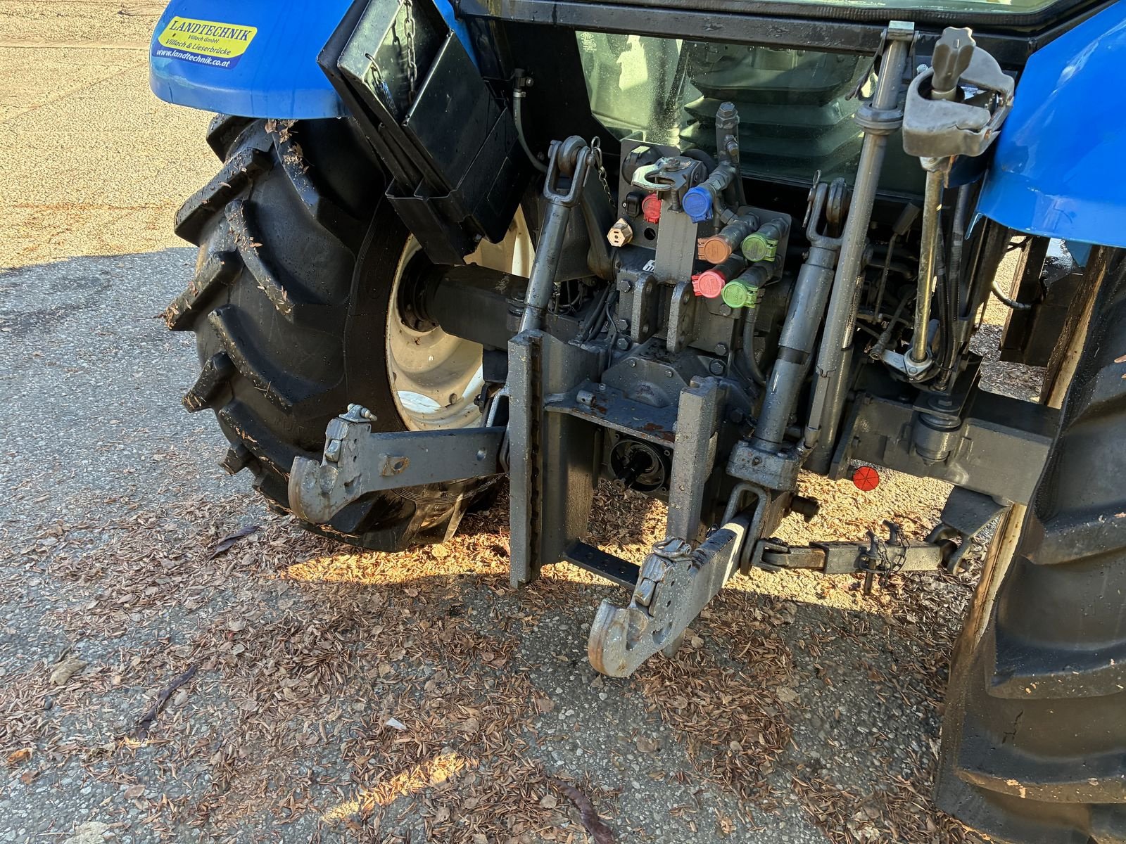 Traktor типа New Holland L 85 DT / 6635 De Luxe, Gebrauchtmaschine в Villach (Фотография 10)