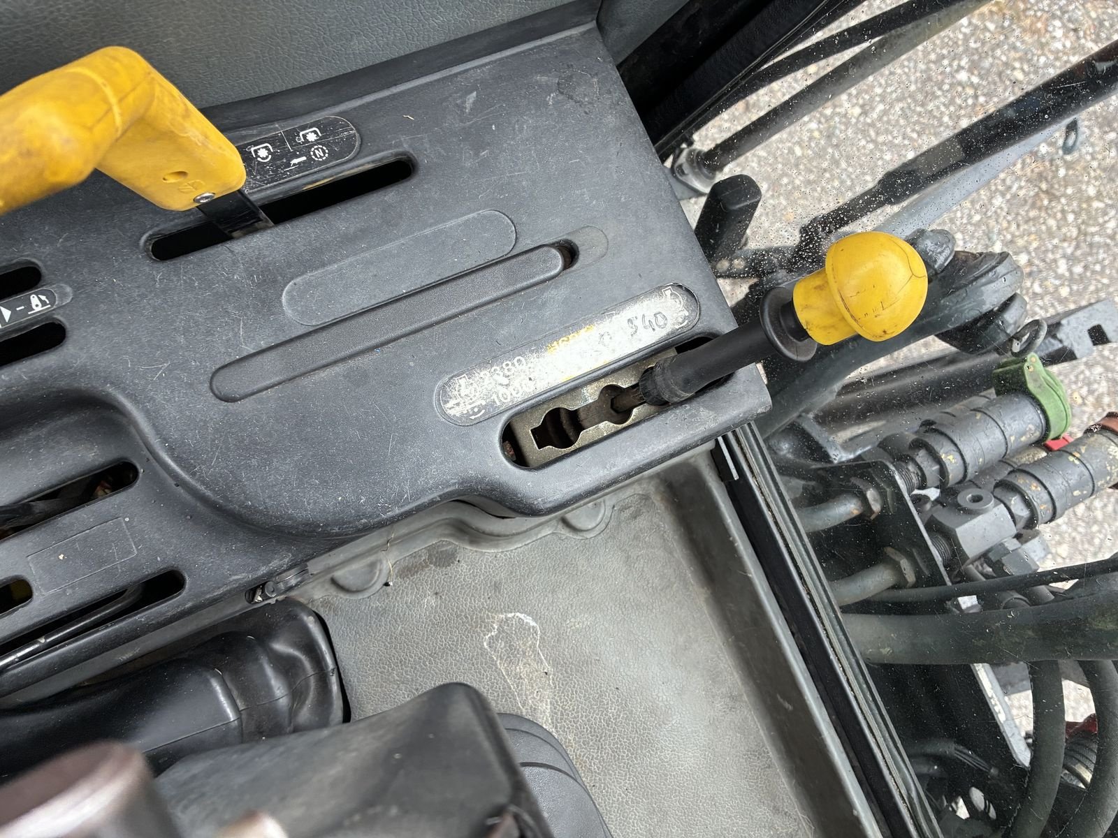 Traktor tip New Holland L 85 DT / 6635 De Luxe, Gebrauchtmaschine in Villach (Poză 8)