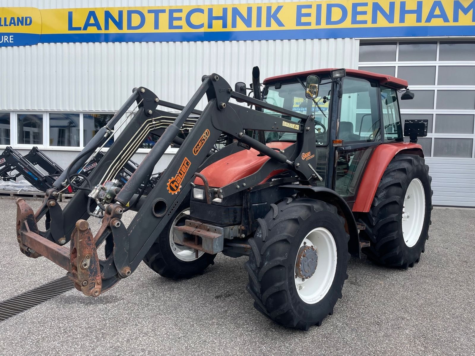 Traktor van het type New Holland L 85 DT Standard, Gebrauchtmaschine in Burgkirchen (Foto 1)