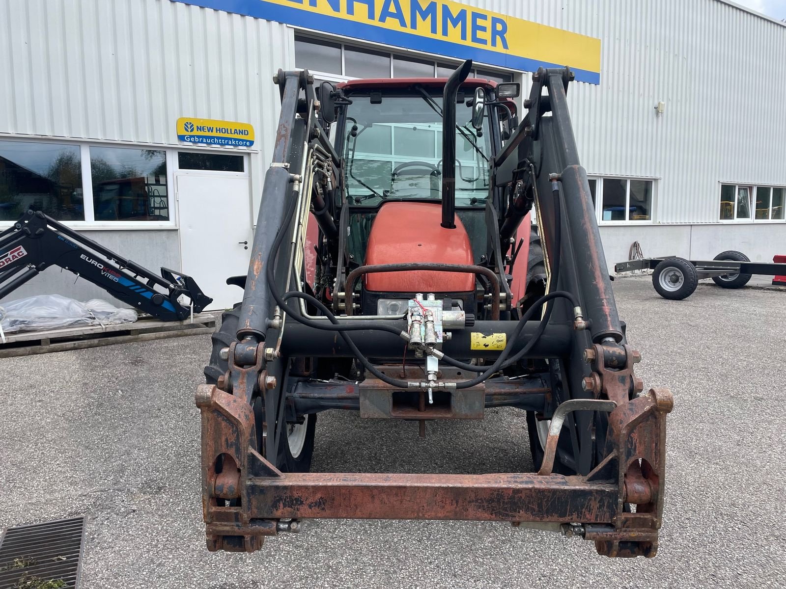 Traktor van het type New Holland L 85 DT Standard, Gebrauchtmaschine in Burgkirchen (Foto 3)