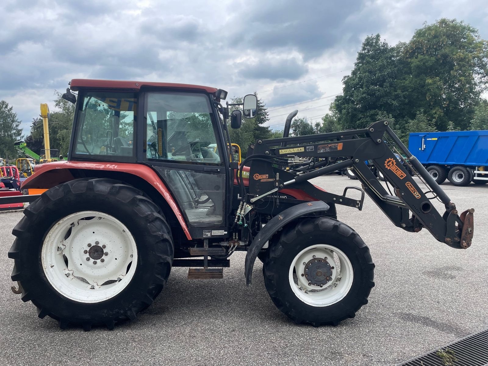 Traktor van het type New Holland L 85 DT Standard, Gebrauchtmaschine in Burgkirchen (Foto 6)