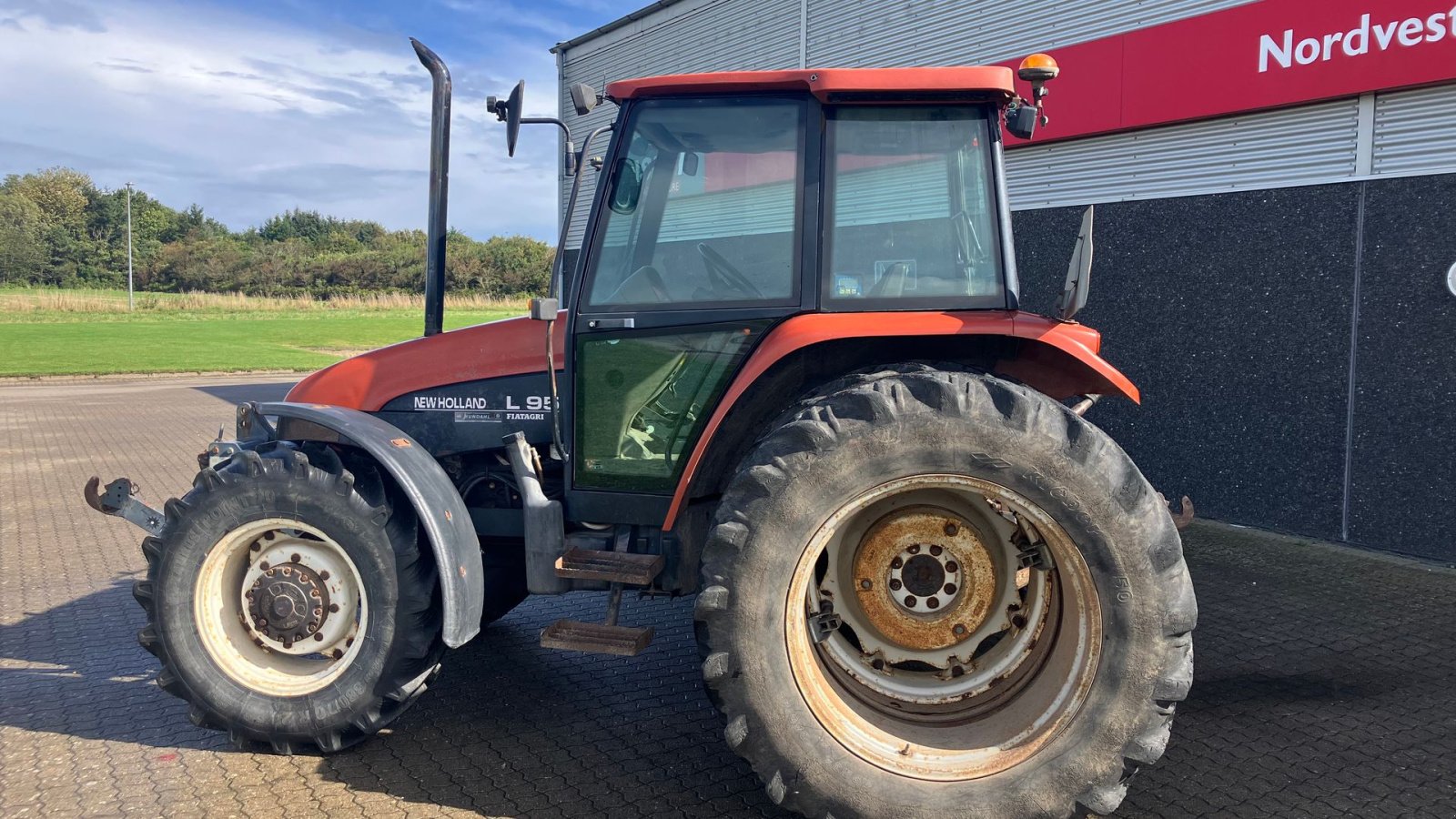 Traktor tipa New Holland L95, Gebrauchtmaschine u Hurup Thy (Slika 3)