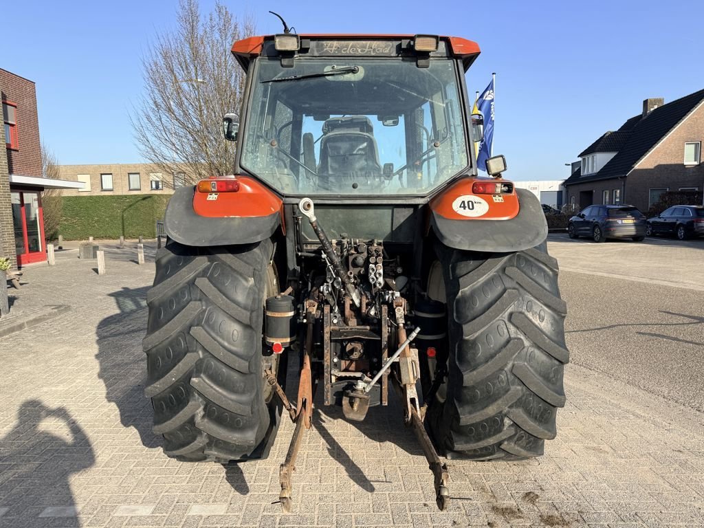 Traktor des Typs New Holland M100 Dual Command, Gebrauchtmaschine in BOEKEL (Bild 10)